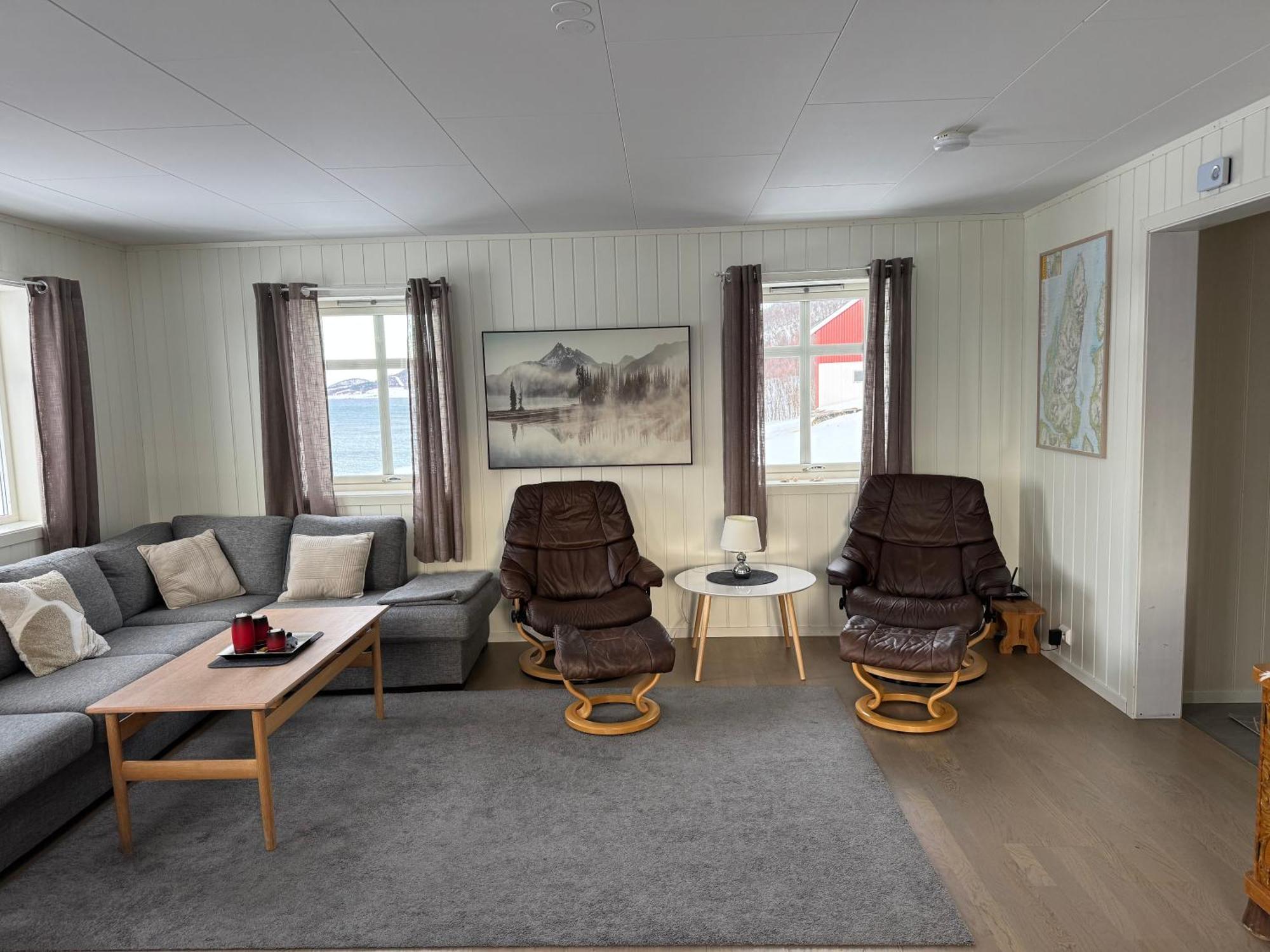 Heggelund Villa Svensby Buitenkant foto